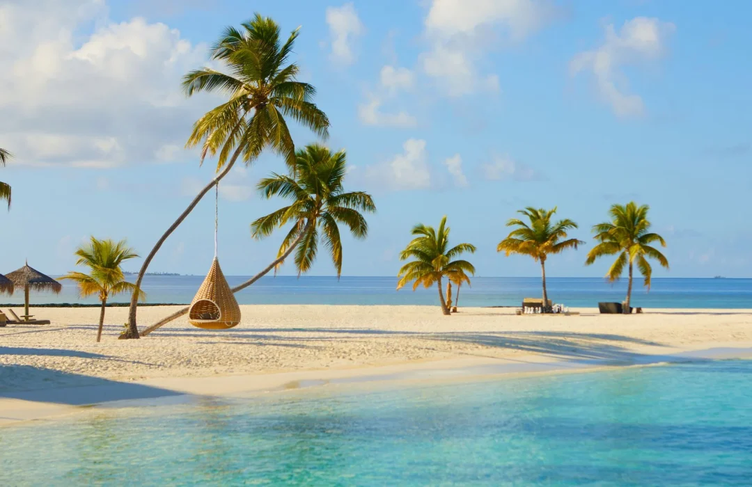 Maldives-2023-Beach-Hammock-Shutterstock-788765896-9